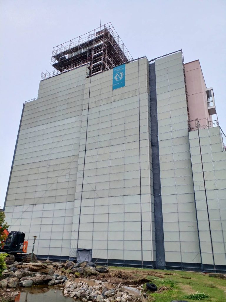 市民会館解体工事