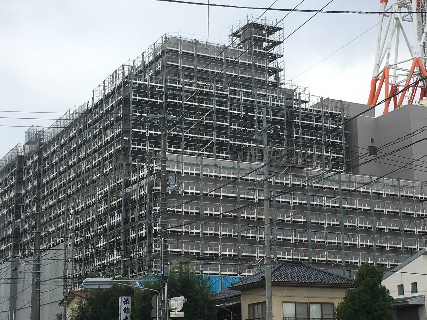 市内ビル屋上・外壁改修工事