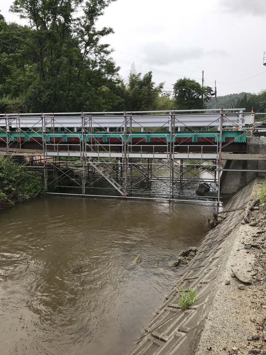 某橋梁塗装工事【仮設工事】