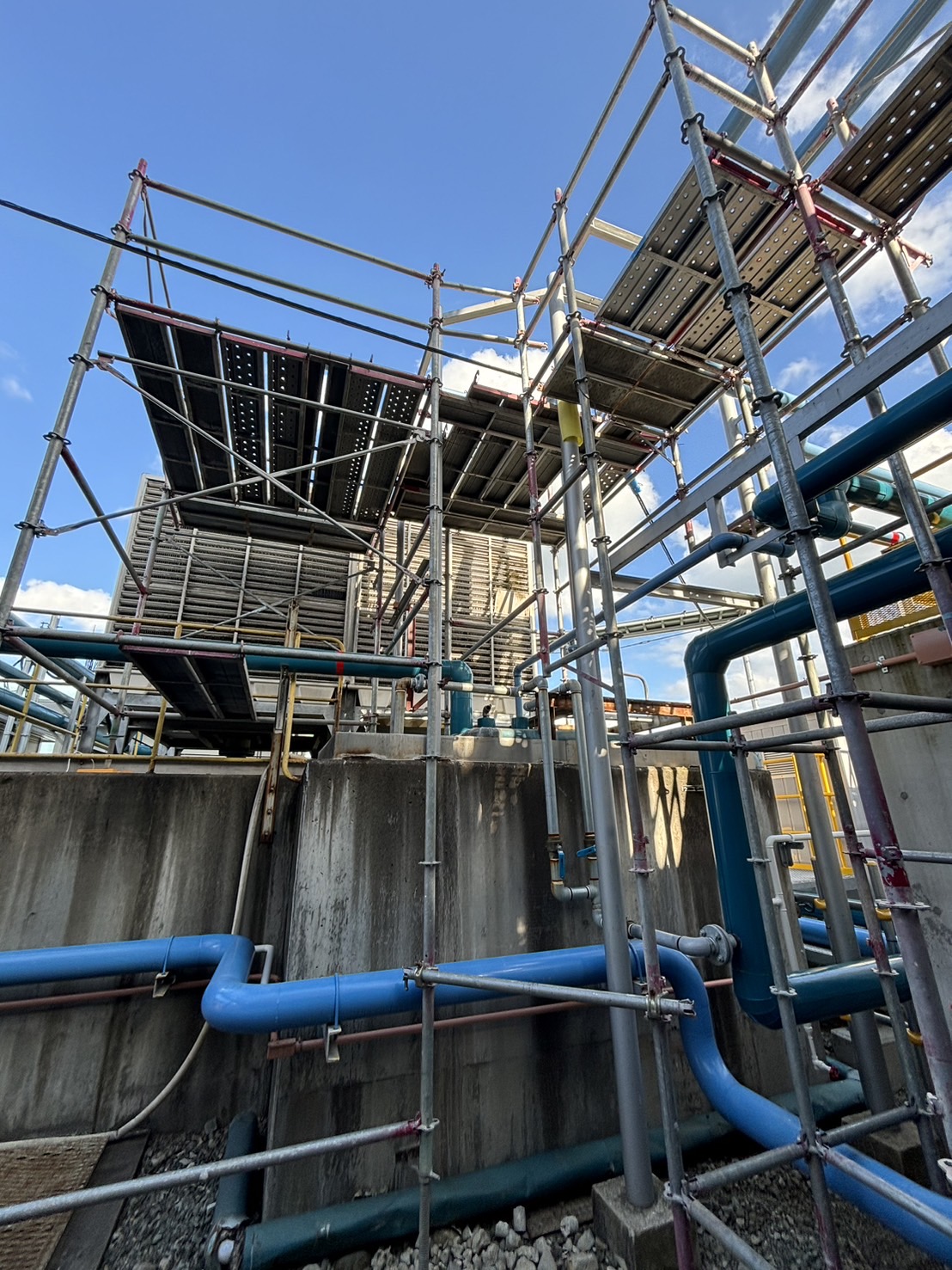 福島市内工場配管工事【仮設工事】