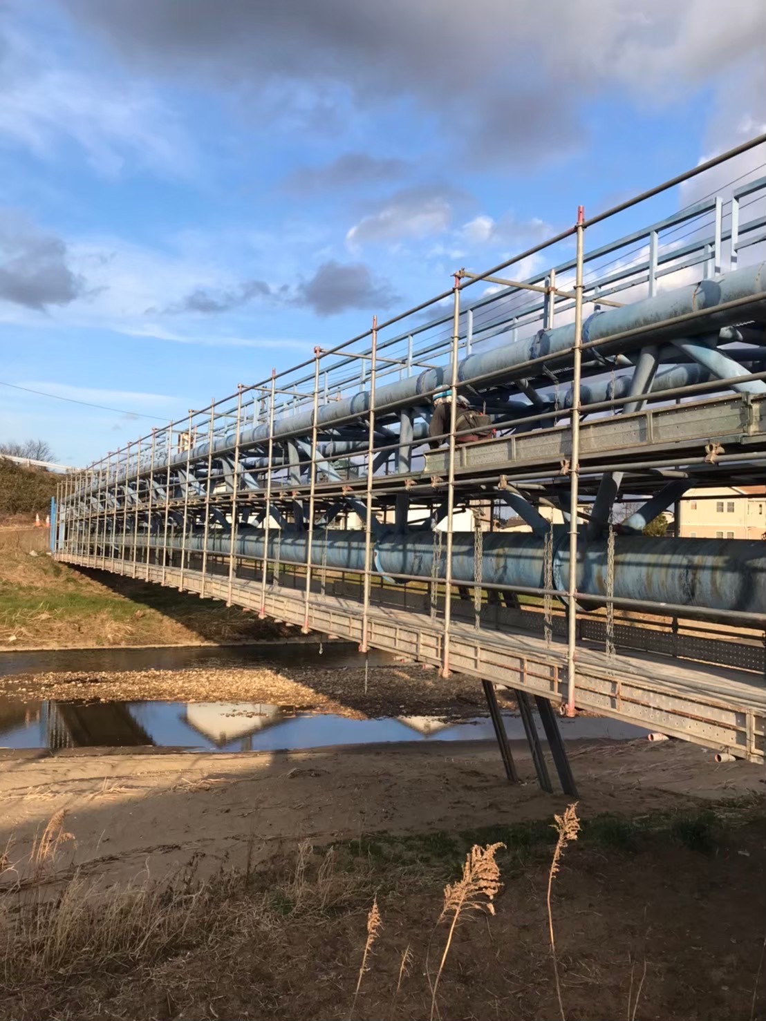 ○○川水管橋塗装工事【仮設工事】