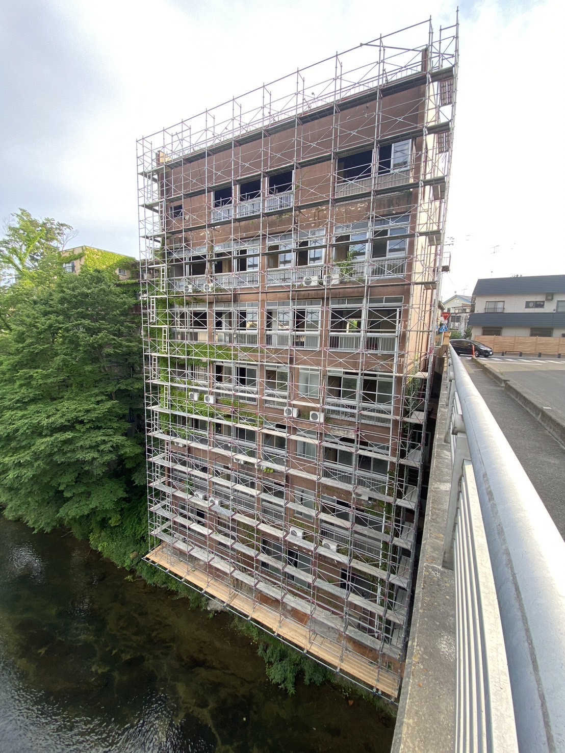 ホテル○○解体工事【仮設工事】