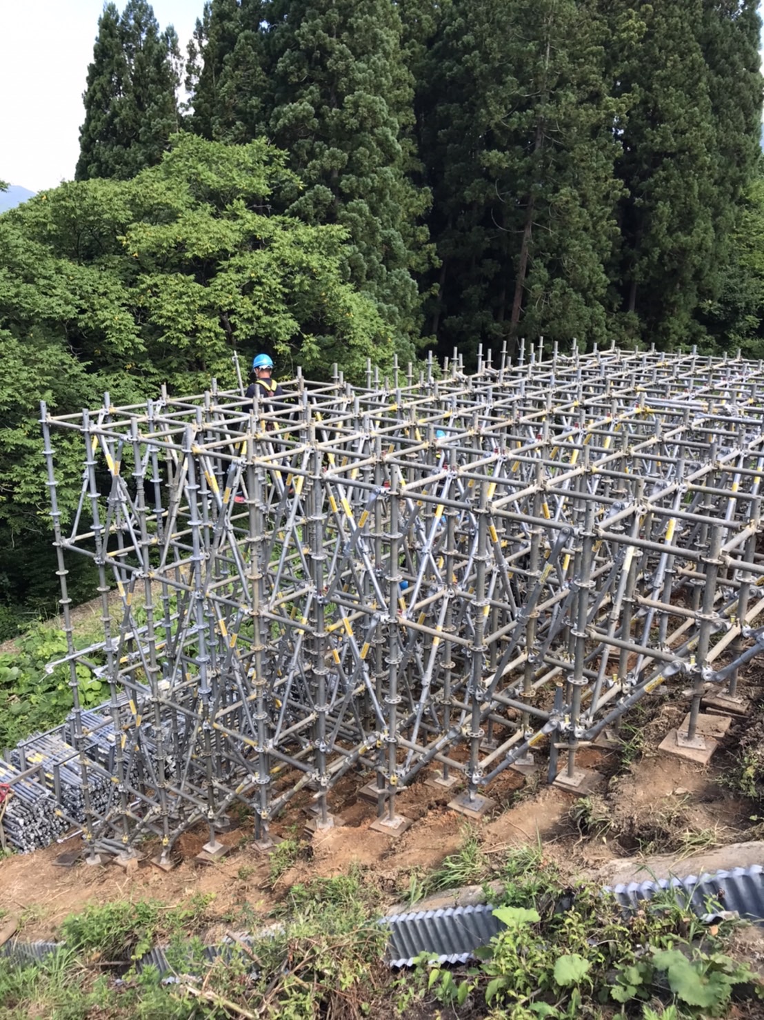 道路橋りょう整備工事【仮設工事】